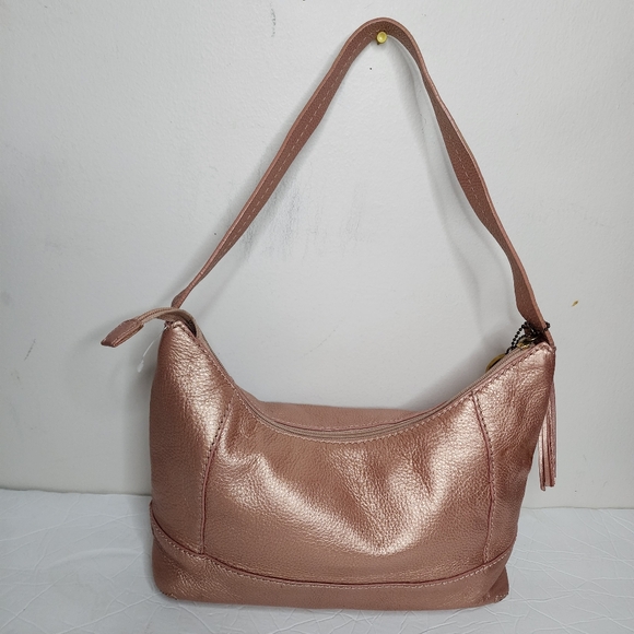 The SAK Pink Label Blush Pebble Leather Fringe Shoulder Bag. - Picture 2 of 10